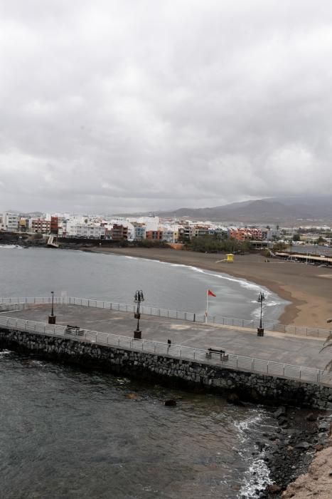 25-03-20 GRAN CANARIA. TELDE. TELDE. Recorrido por la ciudad de Telde para vera su desolación.   Fotos: Juan Castro.  | 25/03/2020 | Fotógrafo: Juan Carlos Castro