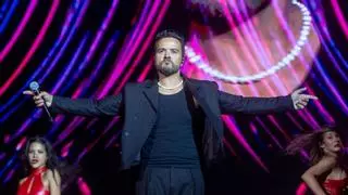 "El viaje" de Luis Fonsi por sus 25 años de carrera