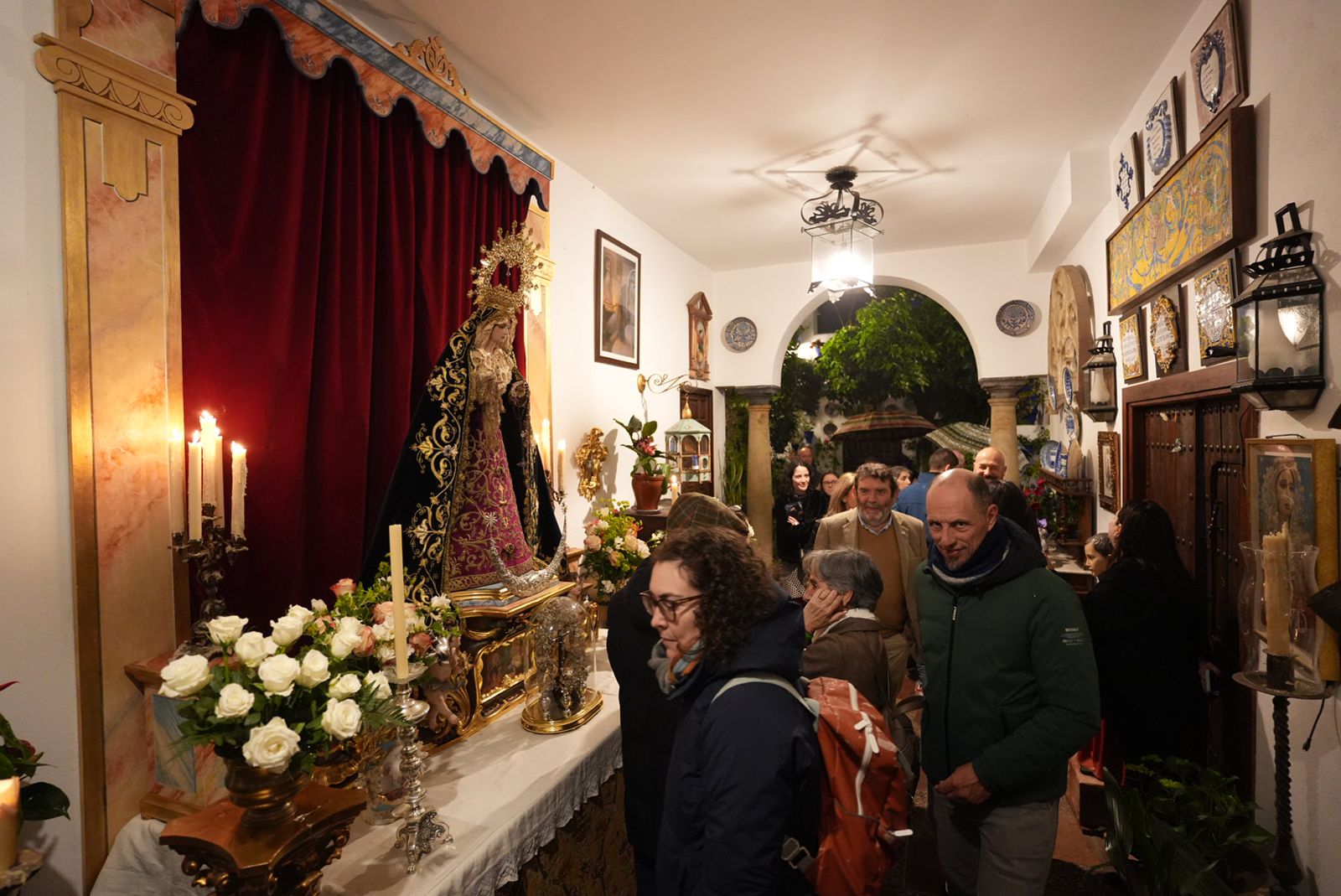 Diez patios de Córdoba abren sus puertas en este Jueves Santo