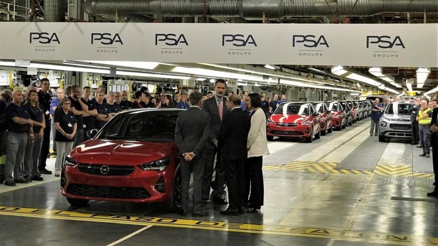 SM el Rey Felipe VI inaugura la producción del nuevo Opel Corsa en Zaragoza
