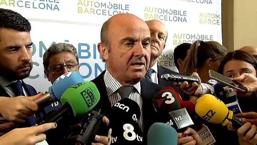 De Guindos: "Bankia está analizando la situación del Banco Popular"