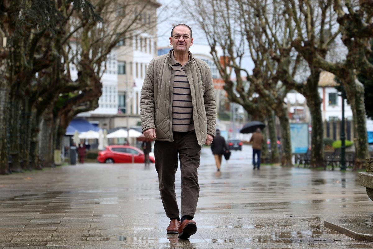 Nicolas Pérez, ayer paseando por Marín.