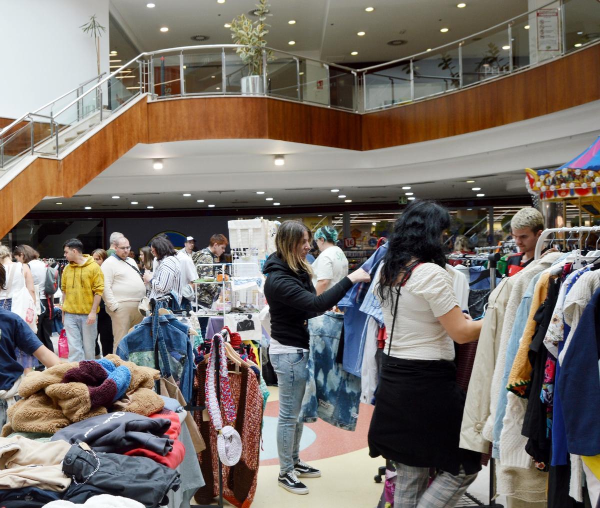 Una edición anterior del Vintax Market celebrada en el centro comercial Plaza Elíptica.