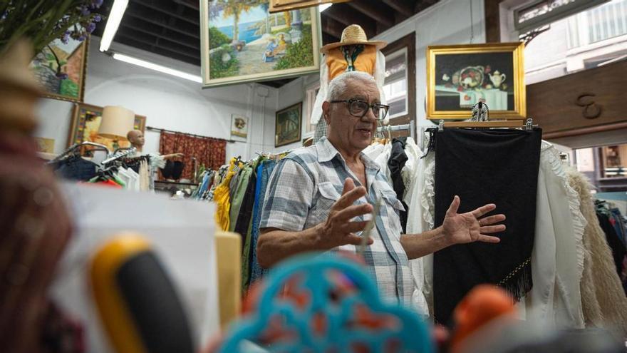 Cierra otra tienda icónica en Santa Cruz de Tenerife: "Quiero que Marilyn acabe su historia conmigo"