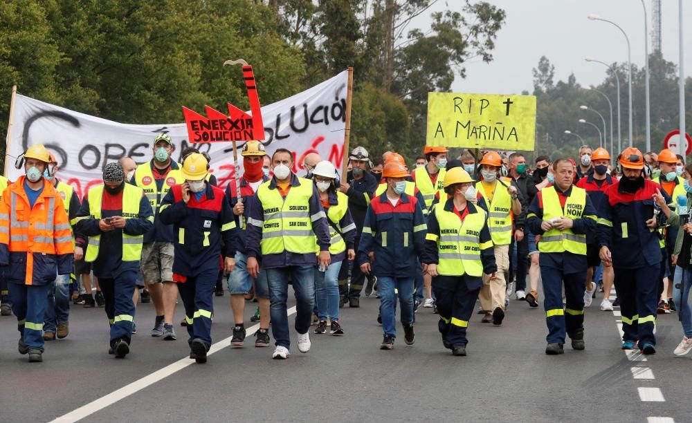 Protestas contra los despidos en Alcoa San Cibrao