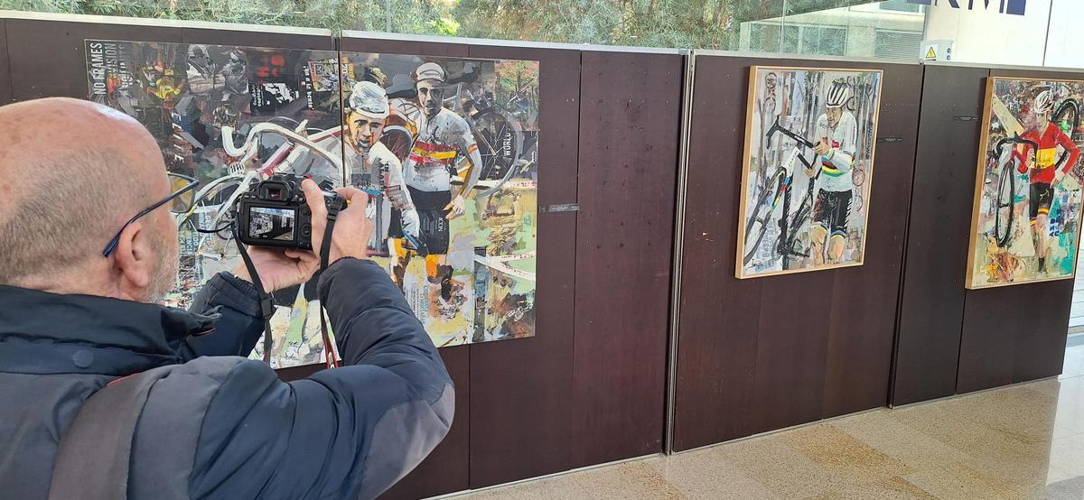 "L’Art del Ciclocross", del exciclista Miguel Soro, se expone en Benidorm