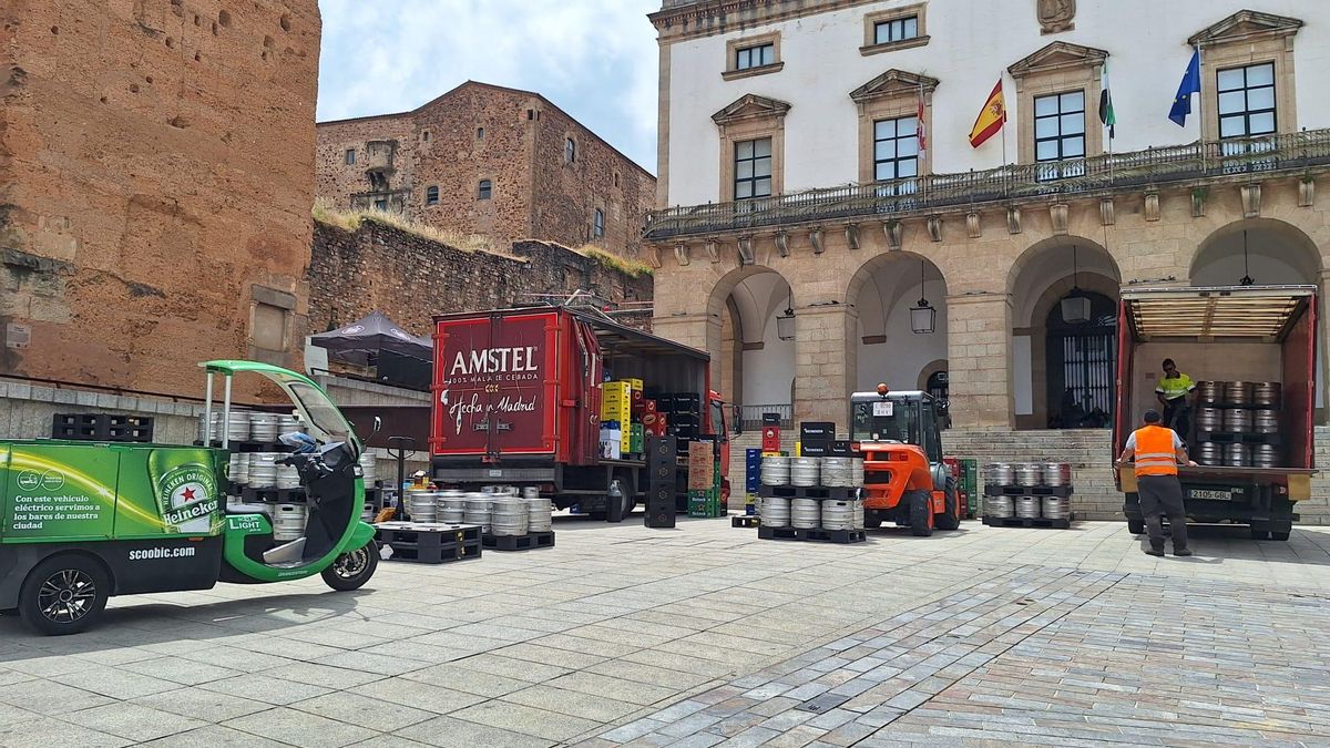 El gran bar de Cáceres estará mañana en la calle listo para hacer caja