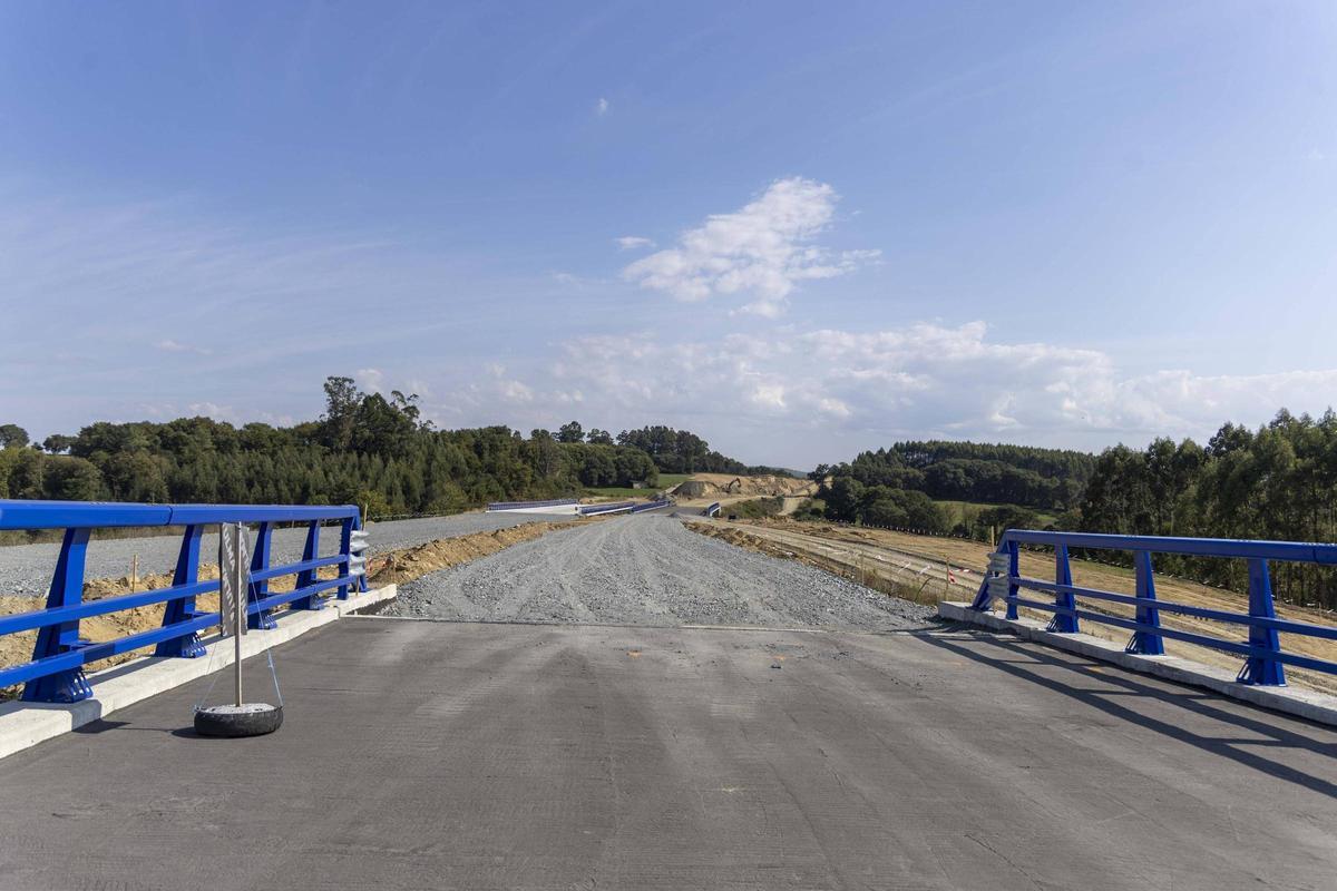 Estado de las obras de la autovía A-54 en Arzúa a finales del pasado año.