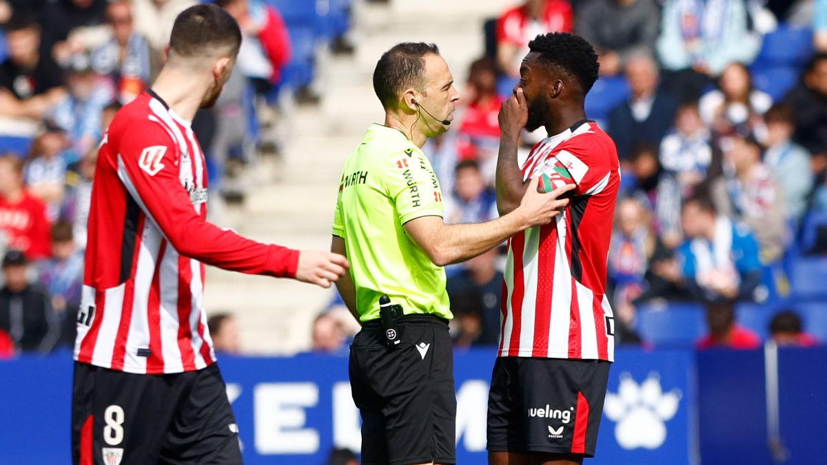 Iñaki Williams denunció insultos racistas