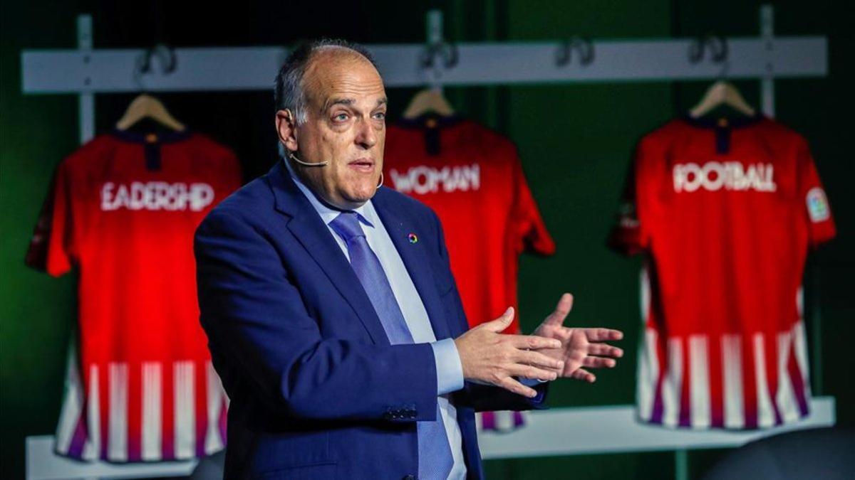 Tebas durante un acto en el Wanda