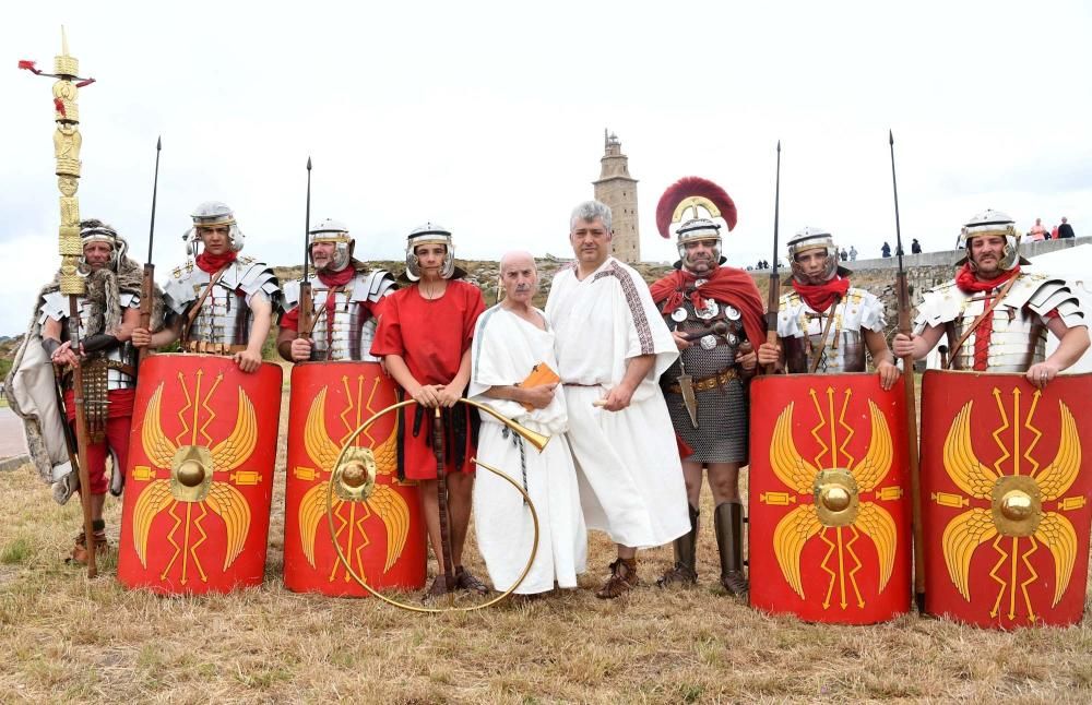 La Asociación Ave Crunia recrea un campamento romano a los pies de la Torre