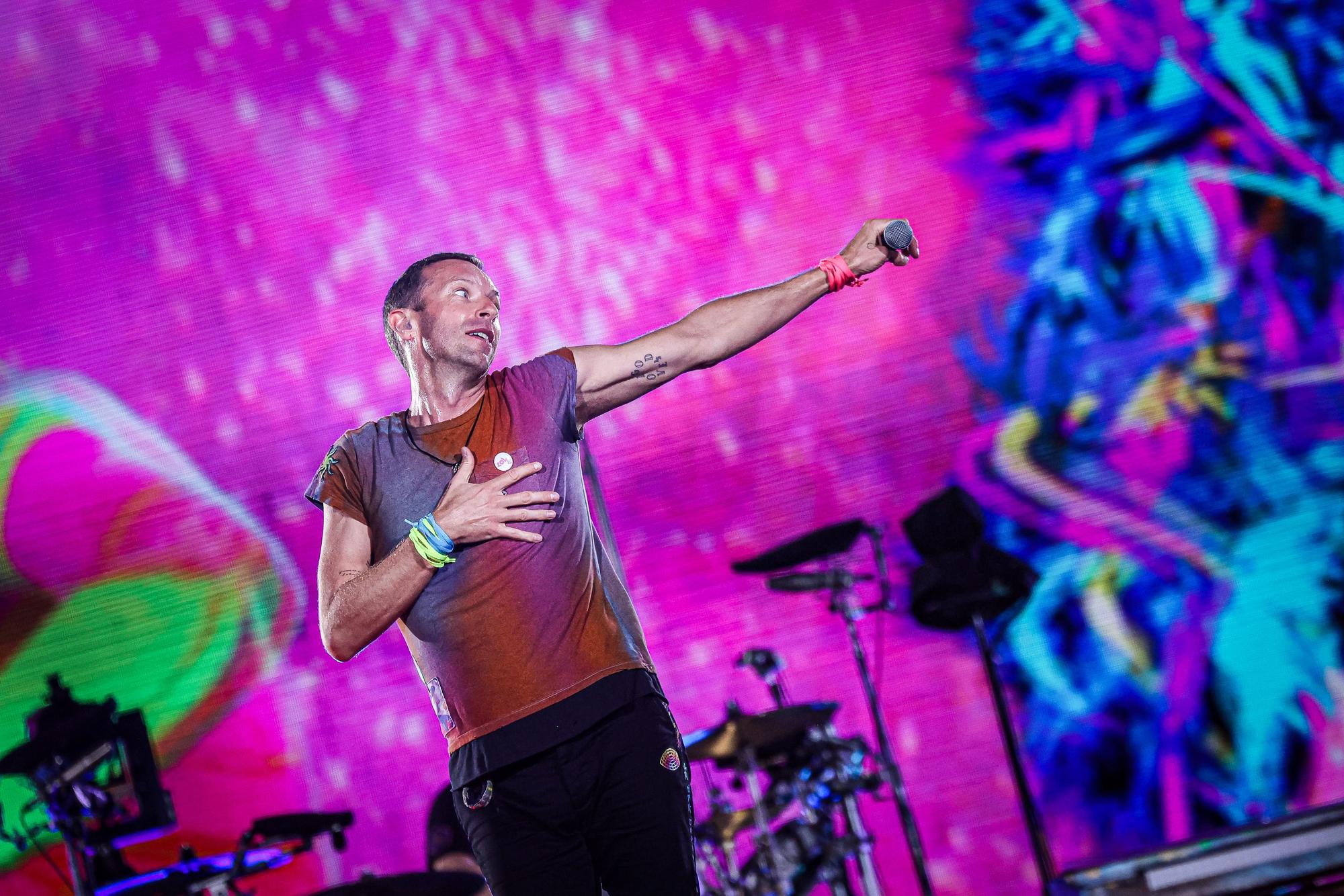 Coldplay il·lumina Barcelona en el primer dels quatre assalts a l'Estadi Olímpic