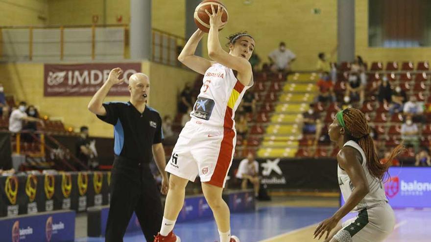 Torneo de selecciones de baloncesto femenino: España - Kenia