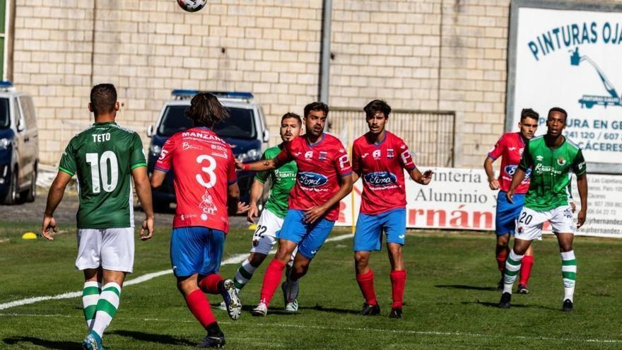 Cacereño y Diocesano coincidirán el domingo en sus horarios como locales