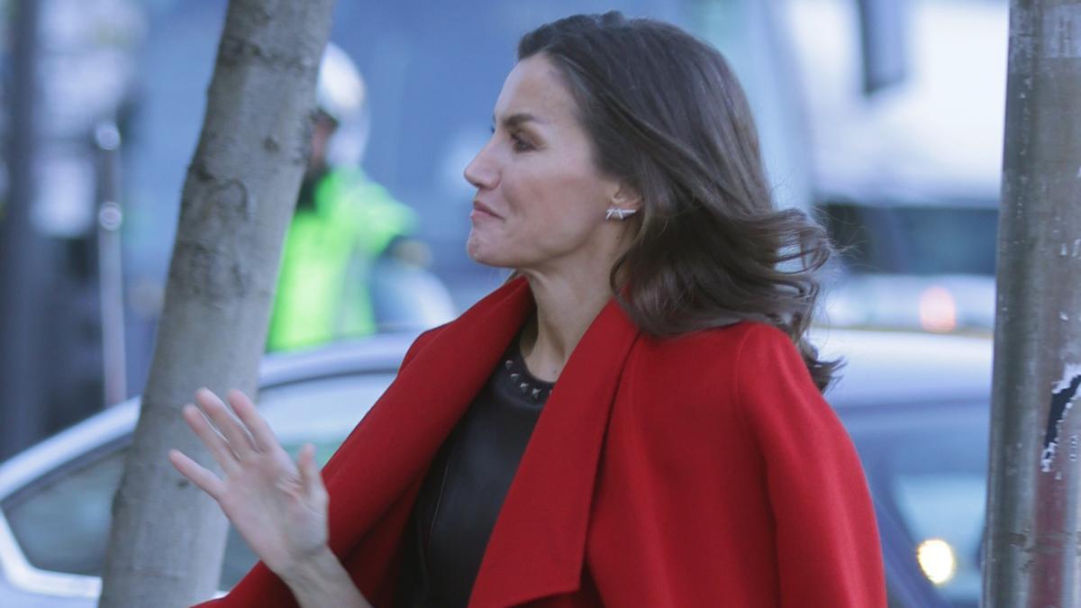 Letizia Ortiz Pantalones De Cuero Uterque La Reina Letizia Cambia