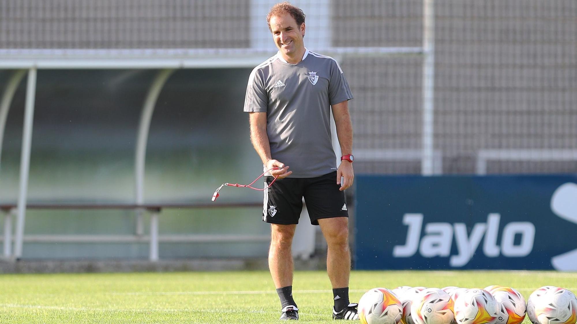 Jagoba Arrasate vive su cuarta temporada en el banquillo de Osasuna y hace historia en el equipo rojillo