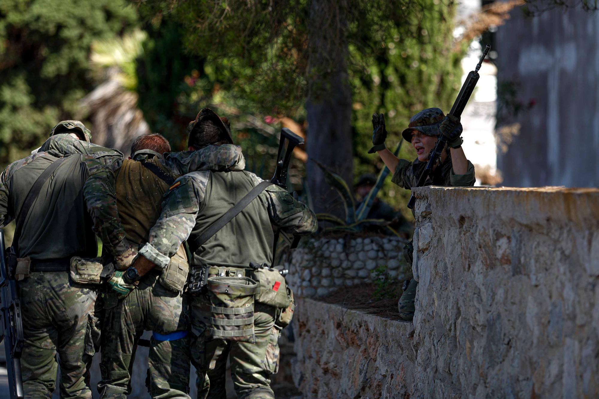 Militares en Ibiza: listos para la acción