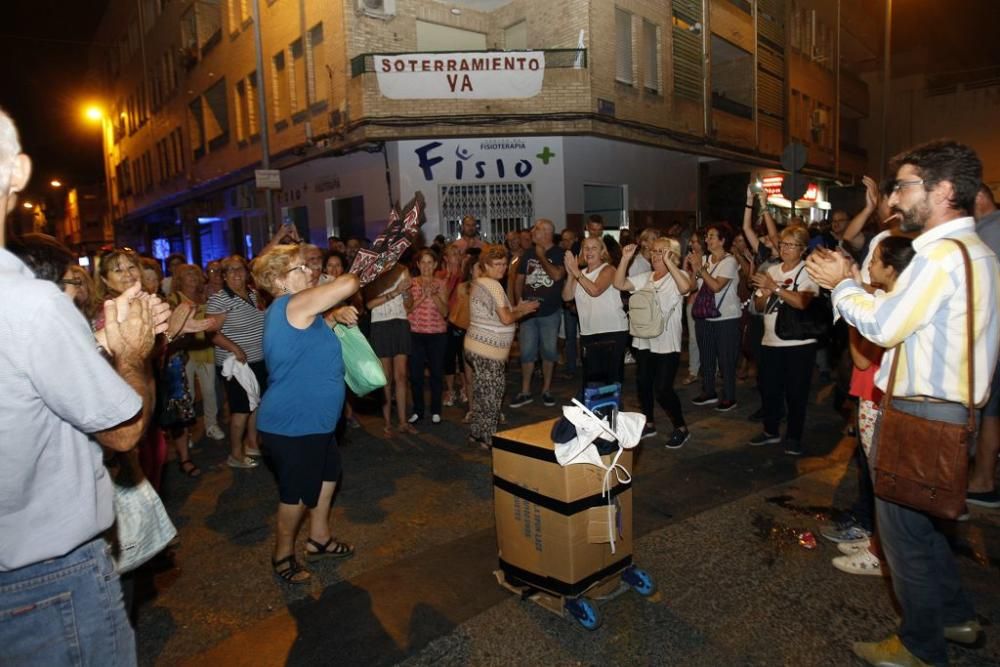 Desalojo en las vías en Barriomar