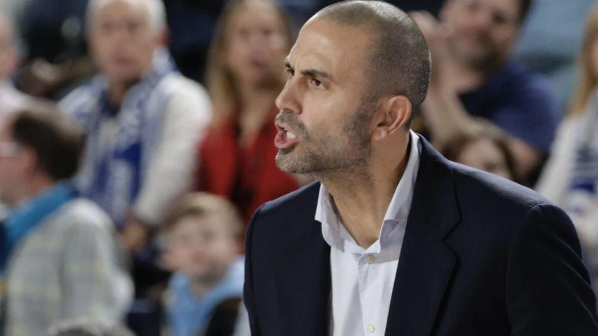 Javi Rodríguez, ayer durante el Alimerka Oviedo-Alega Cantabria.  | JUAN PLAZA