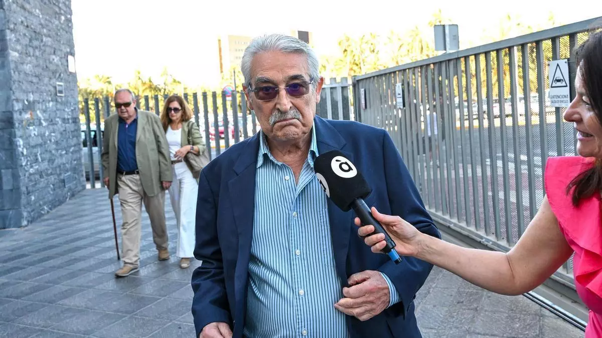 Orihuela: Medina pide anular el juicio porque se basa en el testimonio de un exinterventor condenado por cohecho