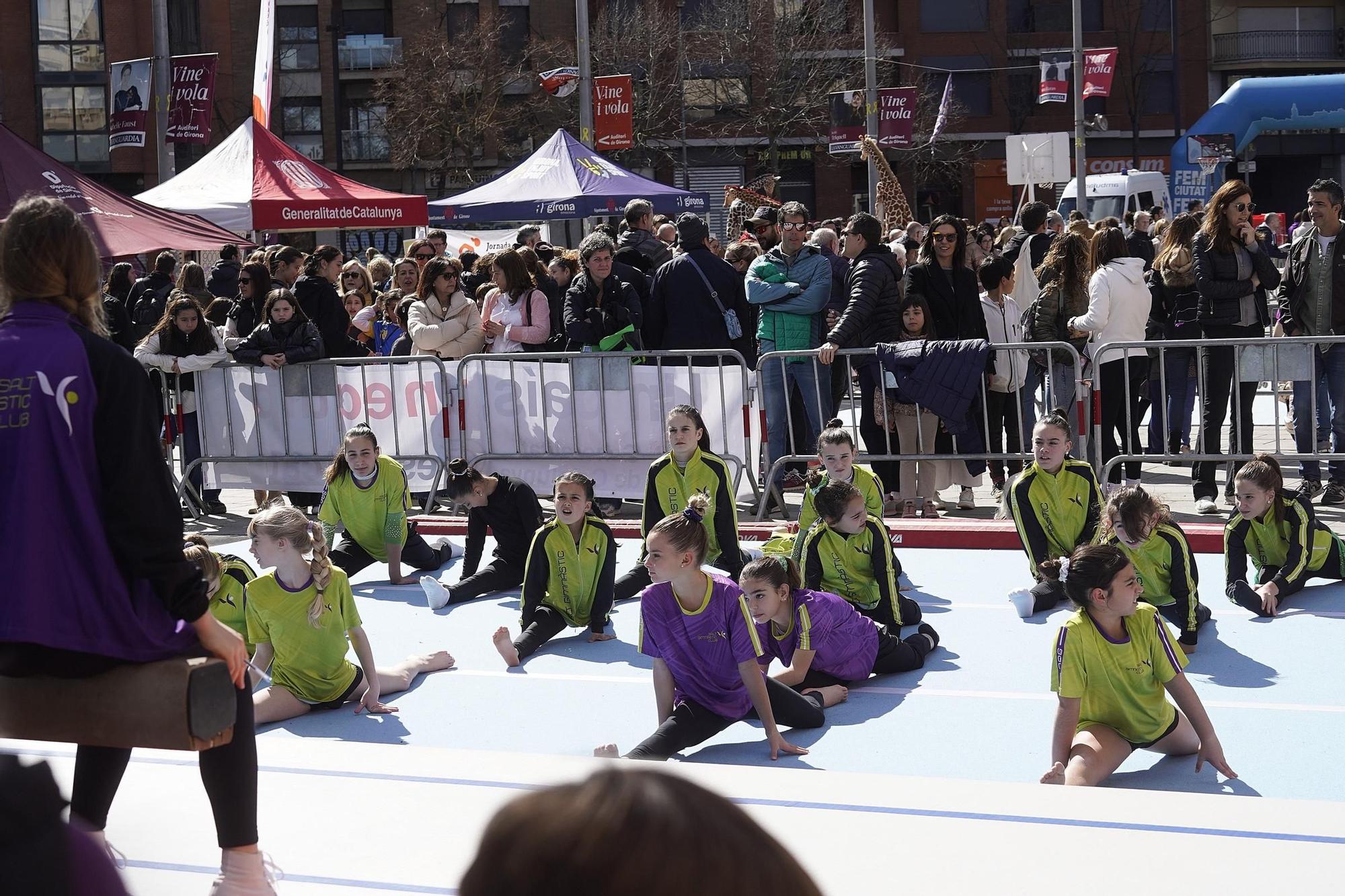 Les imatges de la 12a Jornada de l'Esport Femení de Girona