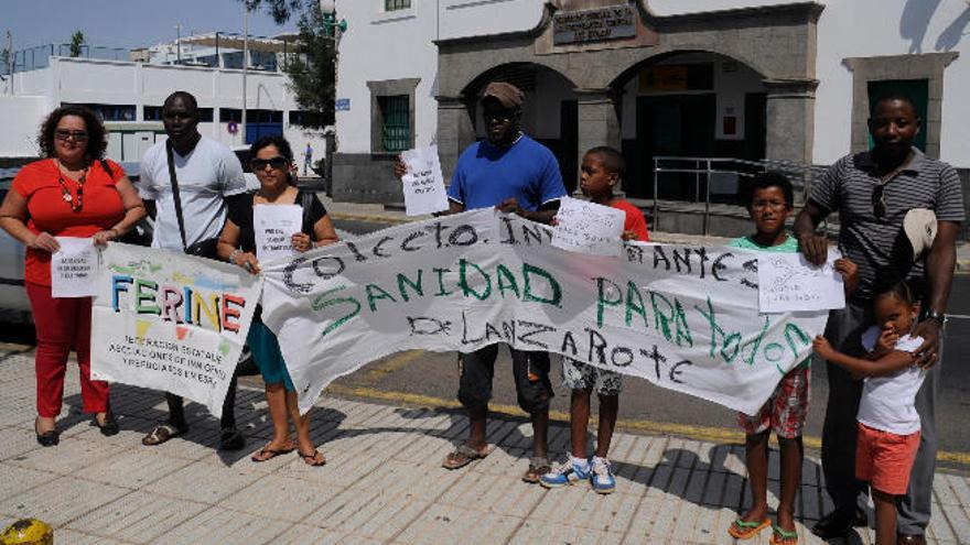 Manifestación en Lanzarote contra el decreto en 2012.