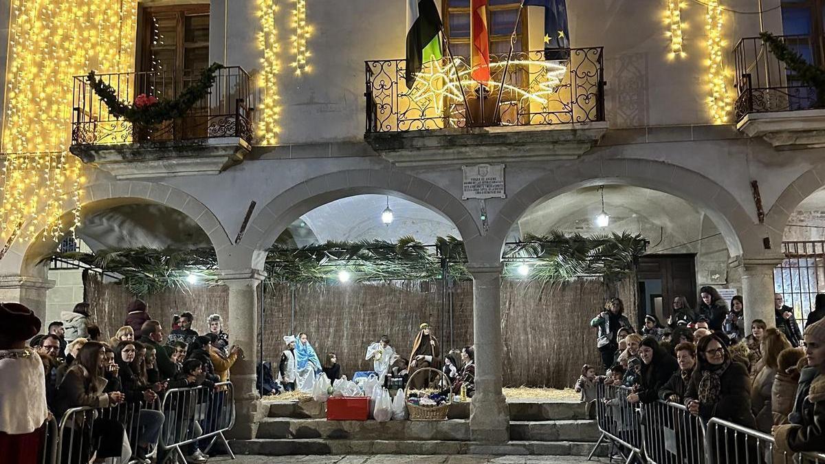 Escena navideña en la plaza del Ayuntamiento Viejo, un año anterior.