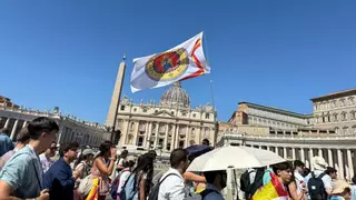 El Papa León XIV visita a un menor de Cartagena ingresado en un hospital de Roma durante el Jubileo de los Jóvenes