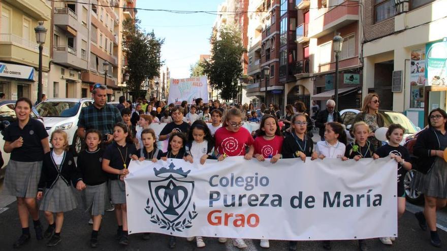 El colegio Pureza de María del Grau se echa a la calle