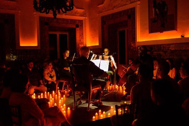 Candlelight, Música clásica a la luz de las velas