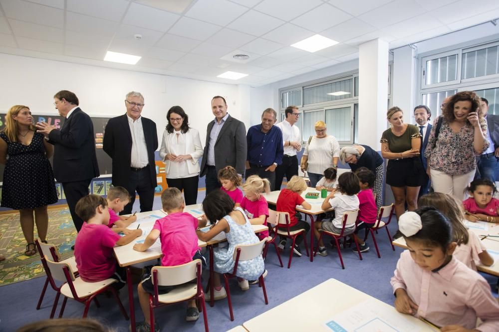 La clase política inaugura el curso escolar