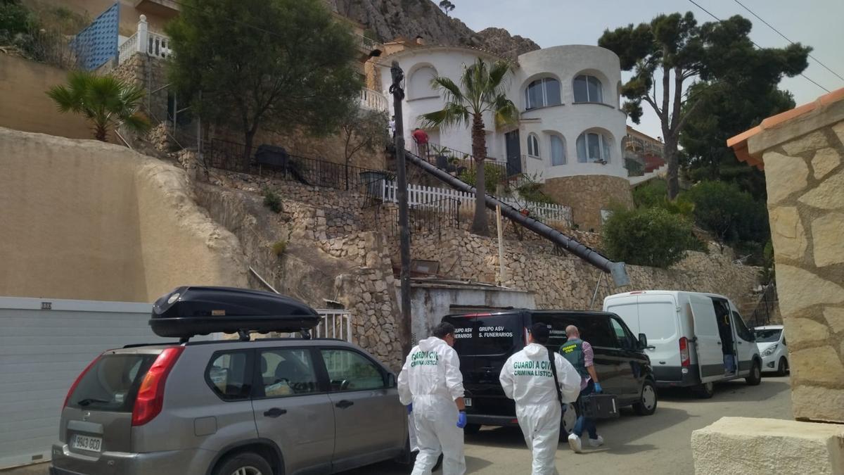 Mueren dos hombres por disparos en una urbanización de Calp