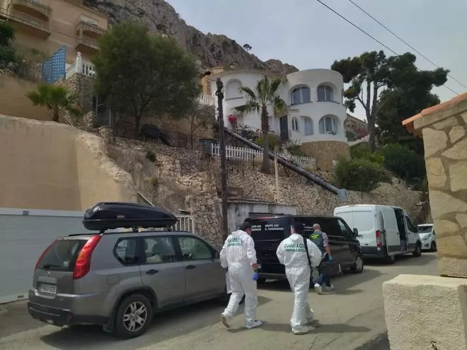 Mueren dos hombres por disparos en una urbanización de Calp