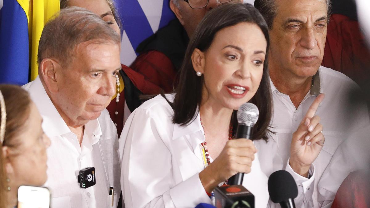 Los líderes opositores venezolanos Edmundo González y María Corina Machado.