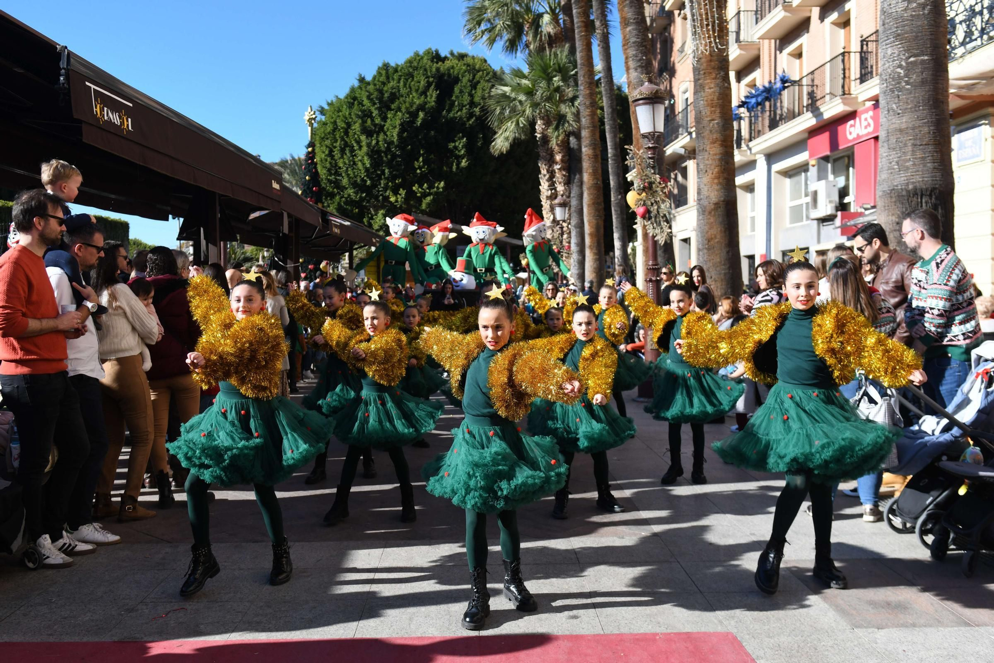 Las mejores imágenes del desfile de Papá Noel en Murcia