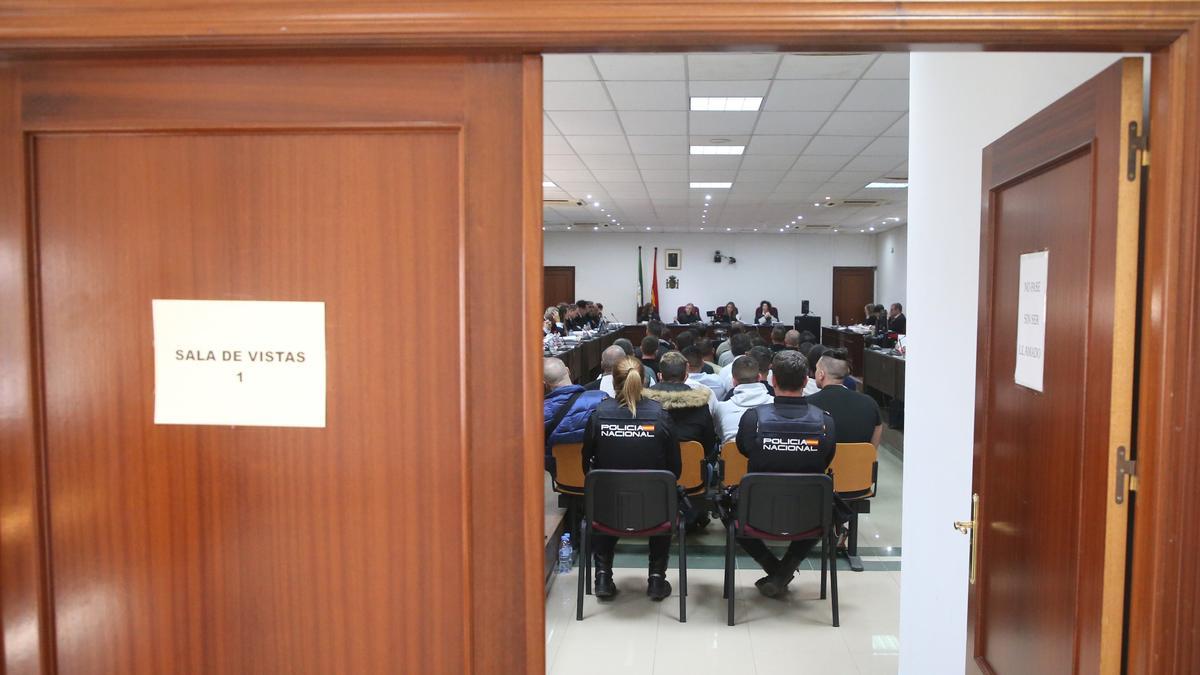 Sala de la Audiencia de Algeciras el primer día de juicio contra el clan de Los Castañas.