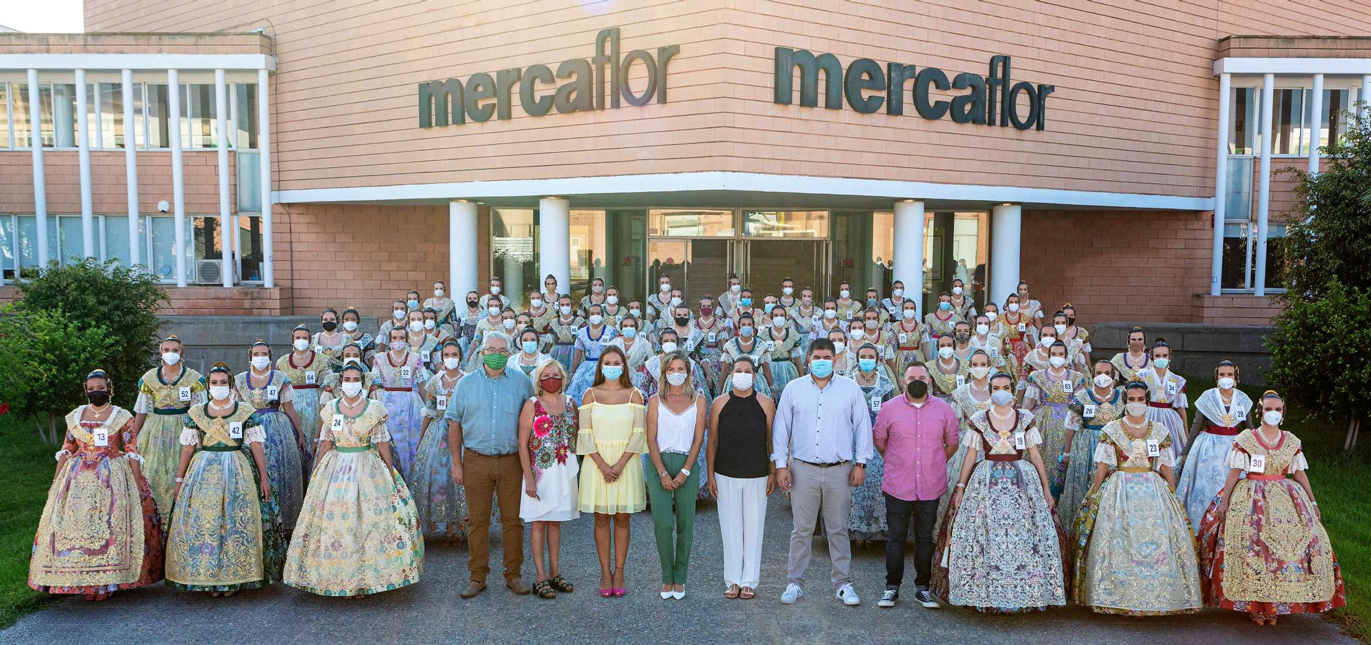 La foto oficial de las candidatas a Fallera Mayor de València 2022