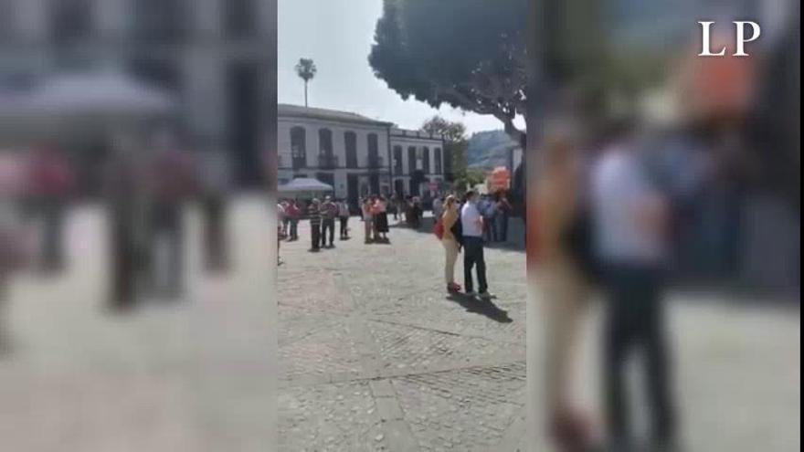 Colas para ver a la Virgen del Pino en Teror