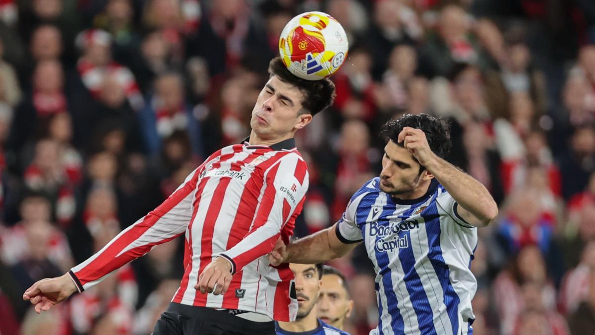 Imagen del partido entre Athletic Club y Real Sociedad, correspondiente a la ida de las semifinales de la Copa del Rey