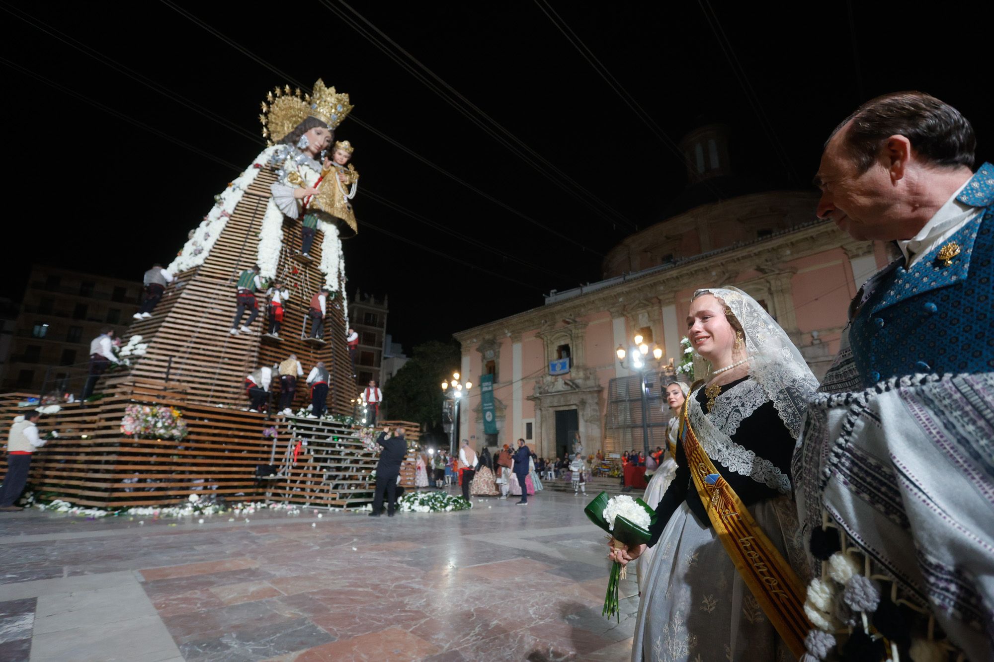 Todas las fotos de la Ofrenda del 17 de marzo por la calle San Vicente de 19:00 a 20:00 horas