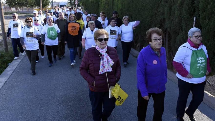 Marcha contra la violencia de género en La Albatalía.