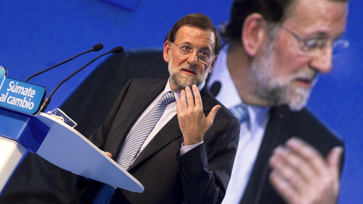 El candidato del PP a la presidencia del Gobierno, Mariano Rajoy, durante su intevención en Burgos.