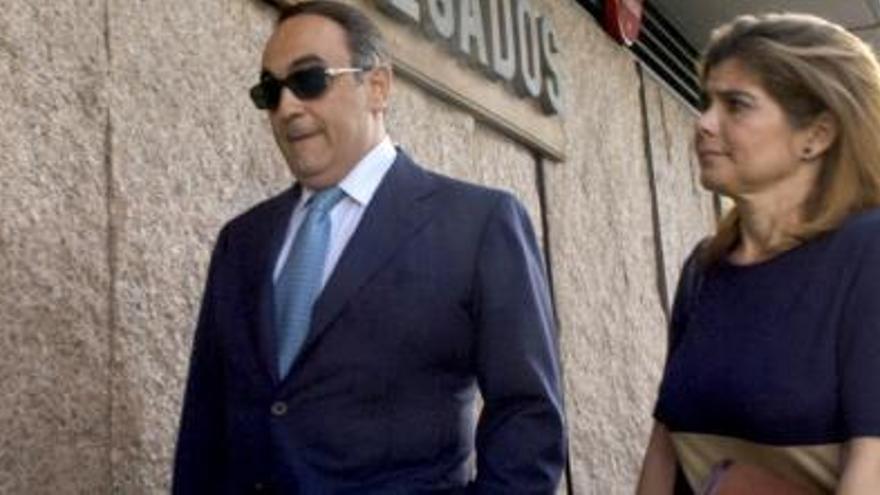 Carenzio, detenido en Italia al tratar de introducir 20 millones para Scarano