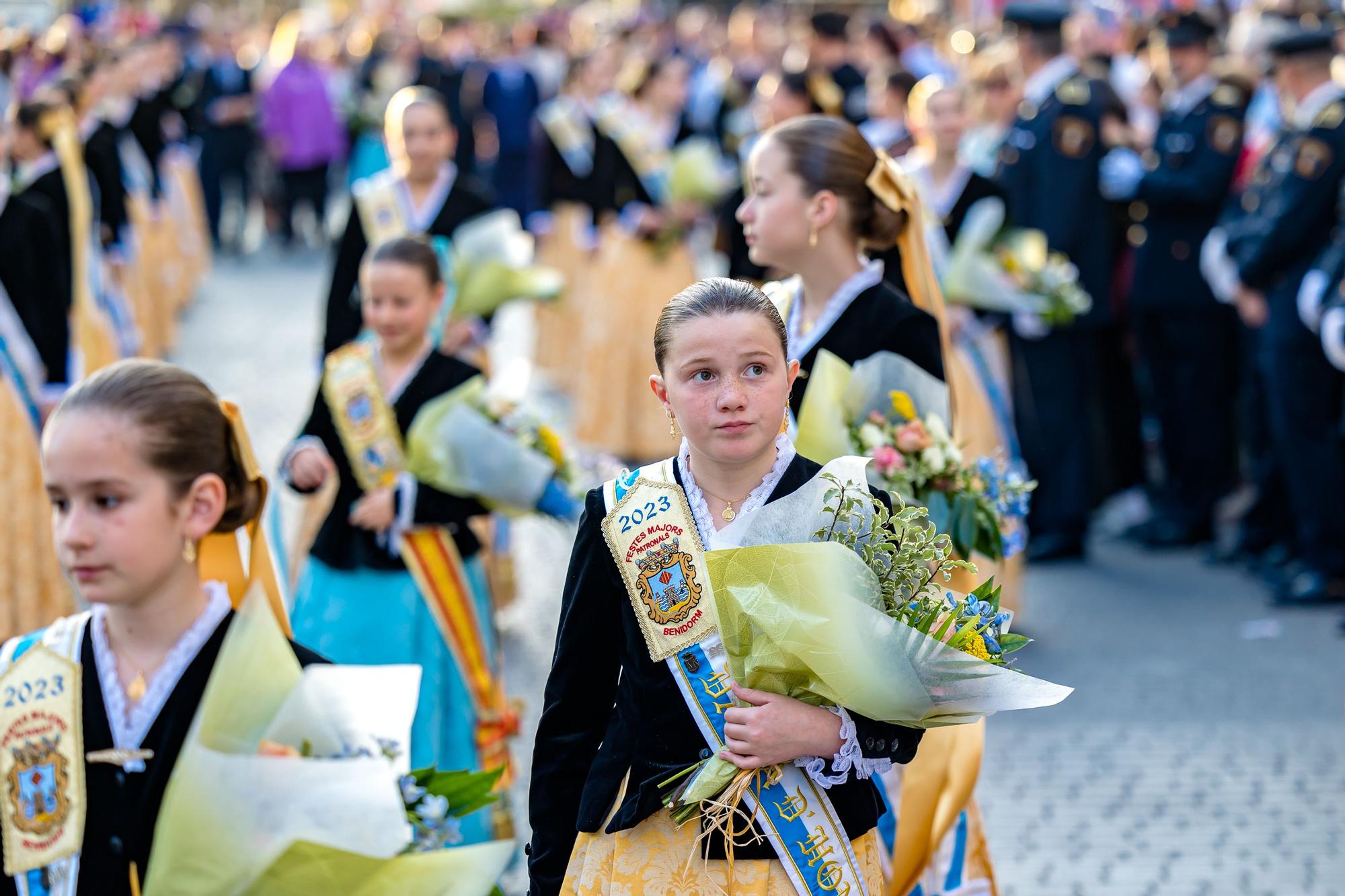 Ofrenda de flores a la Mare de Déu del Sofratge