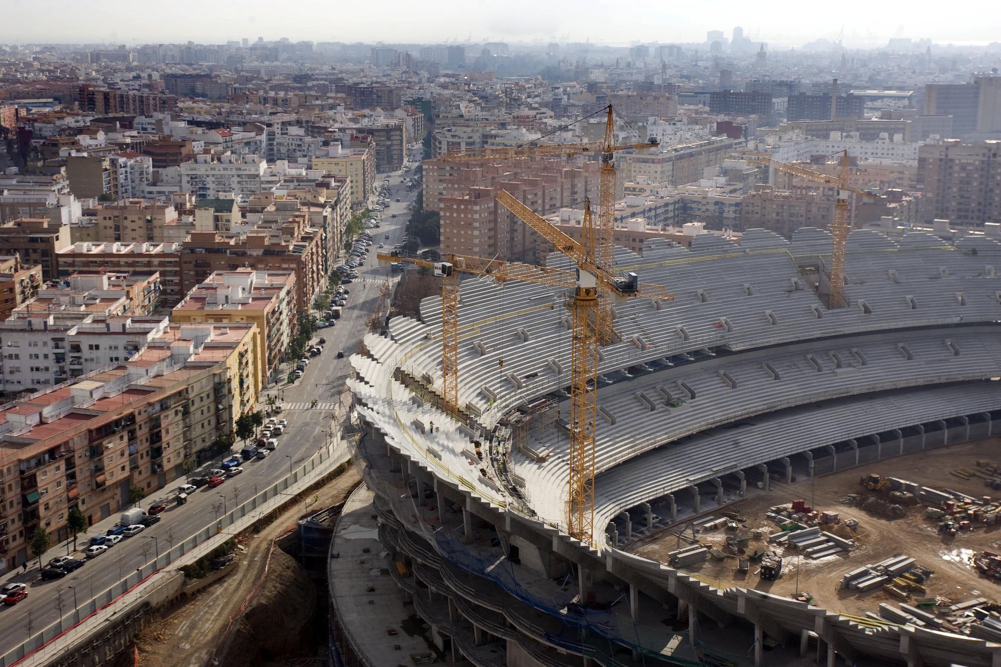13 años de obras paradas en el nuevo Mestalla