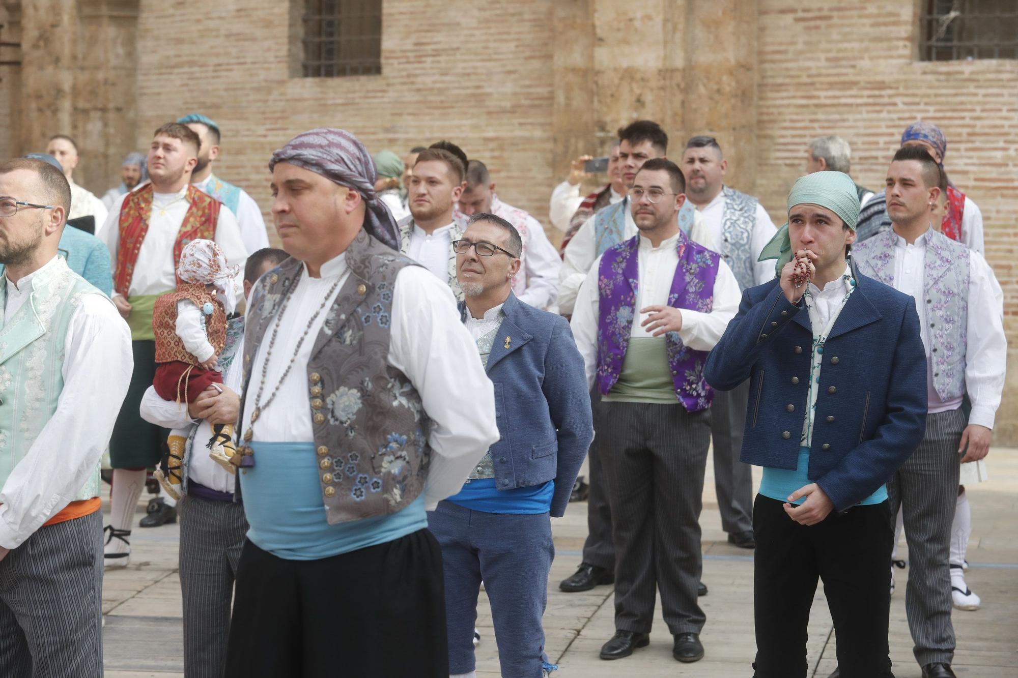 Búscate en el segundo día de ofrenda por la calle de la Paz (entre las 15:30 a las 17:00 horas)