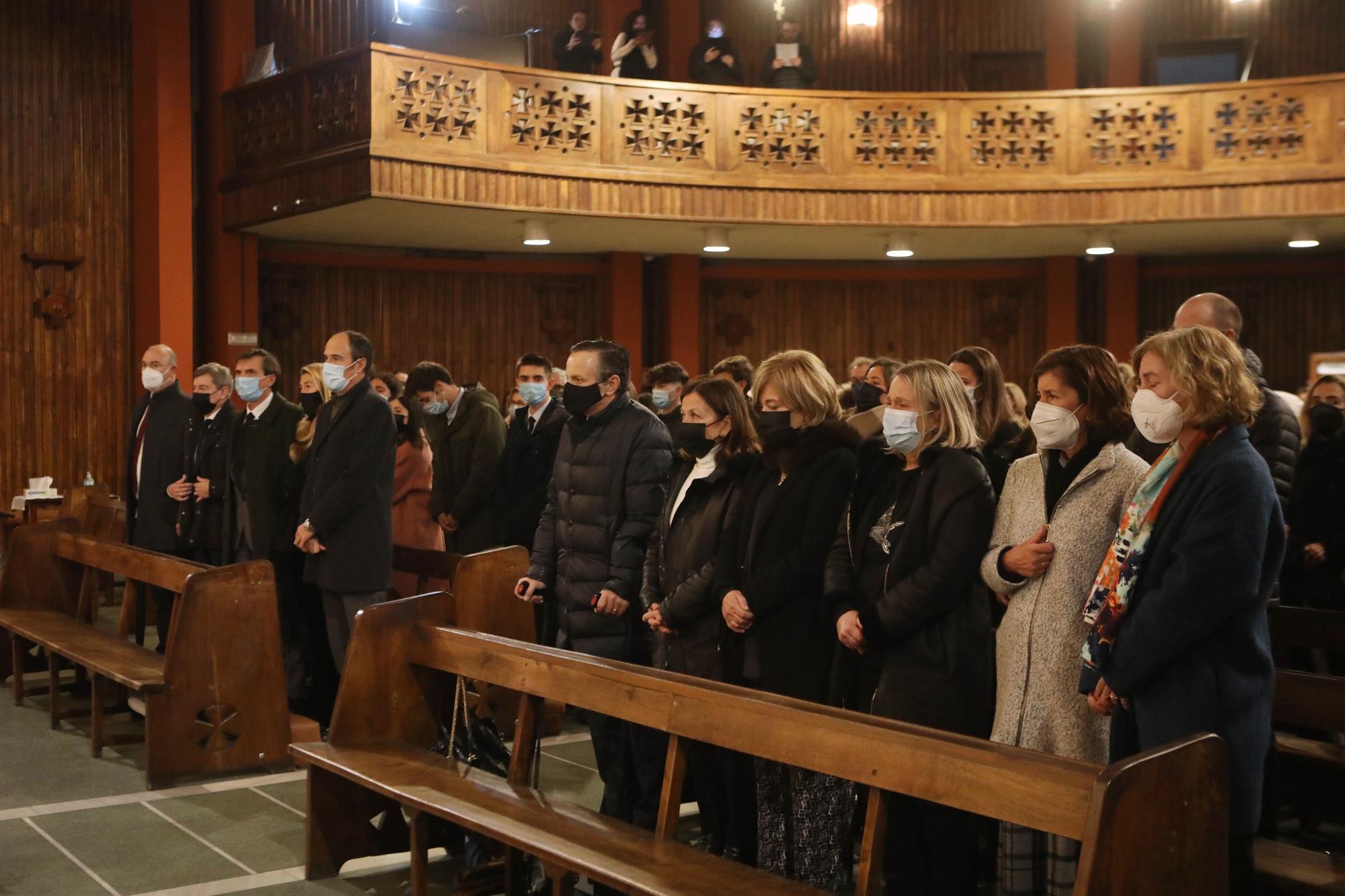 En imágenes: Funeral por Ingeborg Reiber, histórica tesorera y presidenta de Nuevo Futuro y viuda de Carlos Tartiere