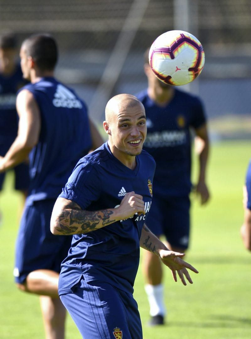 Entrenamiento del Real Zaragoza en la Ciudad Deportiva