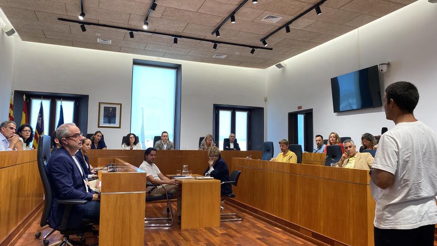 El Ayuntamiento de Ibiza instalará esta semana el nuevo Mercat Pagès