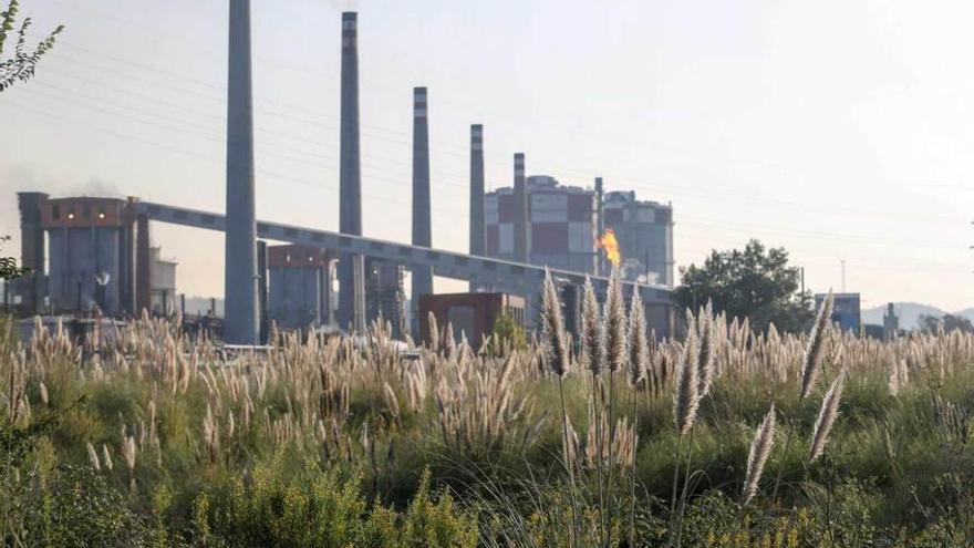 Instalaciones de la siderúrgica Arcelor-Mittal en Avilés.